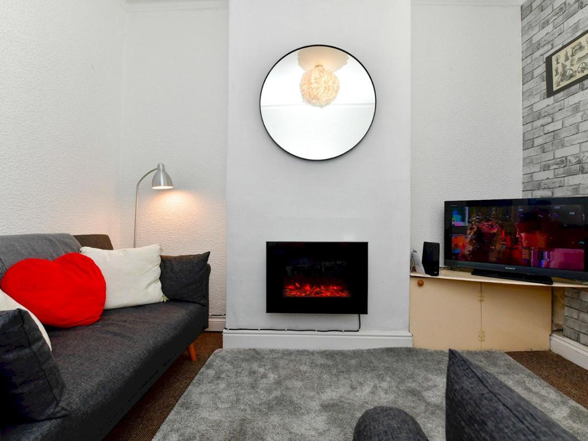 Pass The Keys Perfectly Located 3 Bed Home Close To The City Кардиф Екстериор снимка