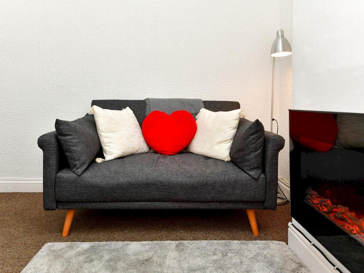 Pass The Keys Perfectly Located 3 Bed Home Close To The City Кардиф Екстериор снимка
