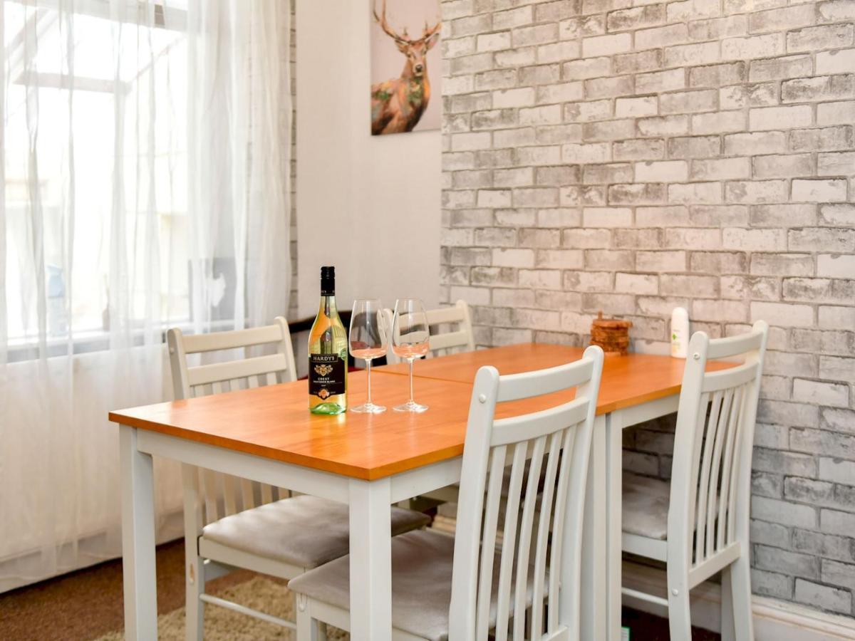 Pass The Keys Perfectly Located 3 Bed Home Close To The City Кардиф Екстериор снимка