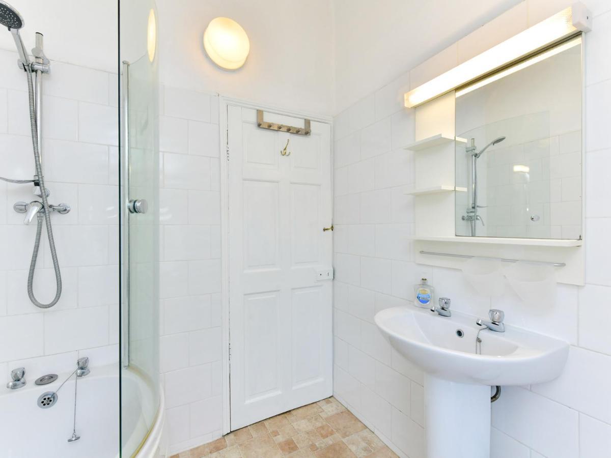 Pass The Keys Perfectly Located 3 Bed Home Close To The City Кардиф Екстериор снимка